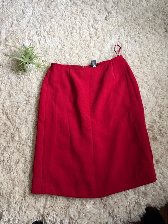 Zara Dresses & Skirts - Classic pencil shape from Zara. Rich red tone with clean seaming. Smooth fabric
